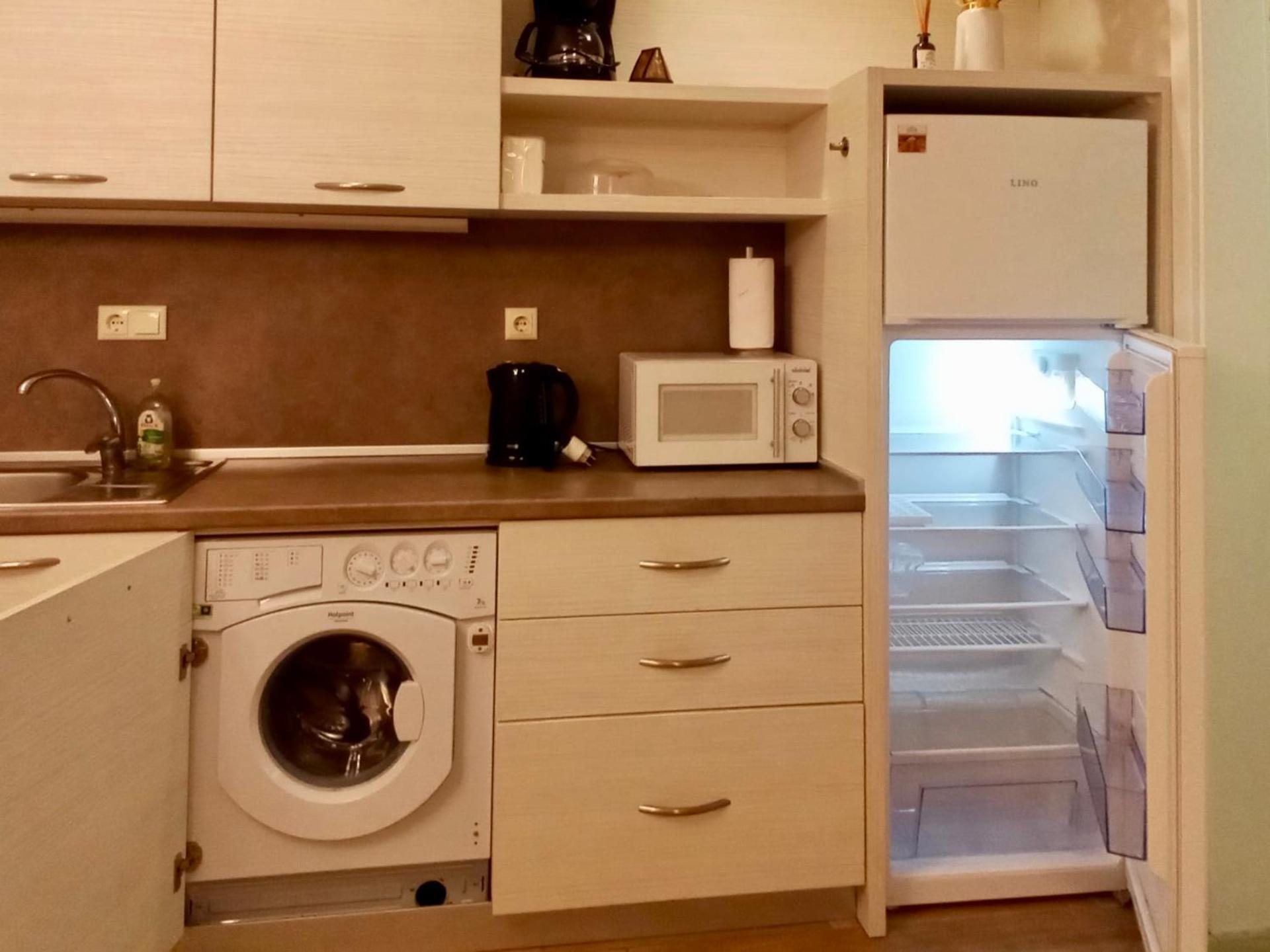 Apartment Morskoi Gnom Burgas Esterno foto