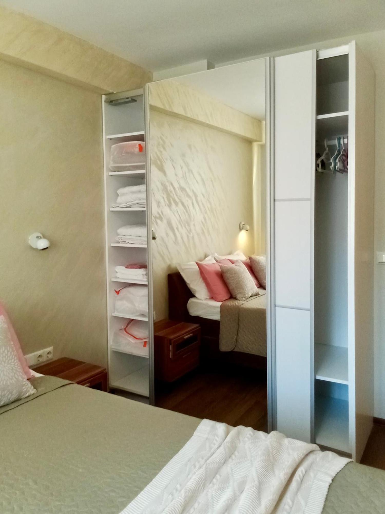 Apartment Morskoi Gnom Burgas Esterno foto