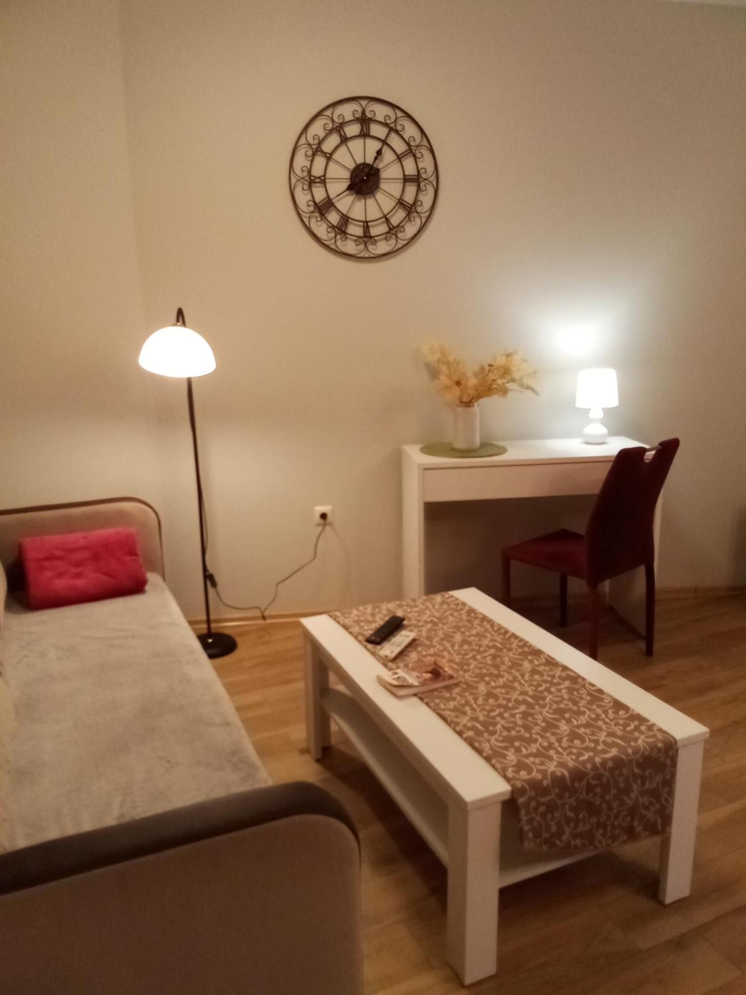 Apartment Morskoi Gnom Burgas Esterno foto