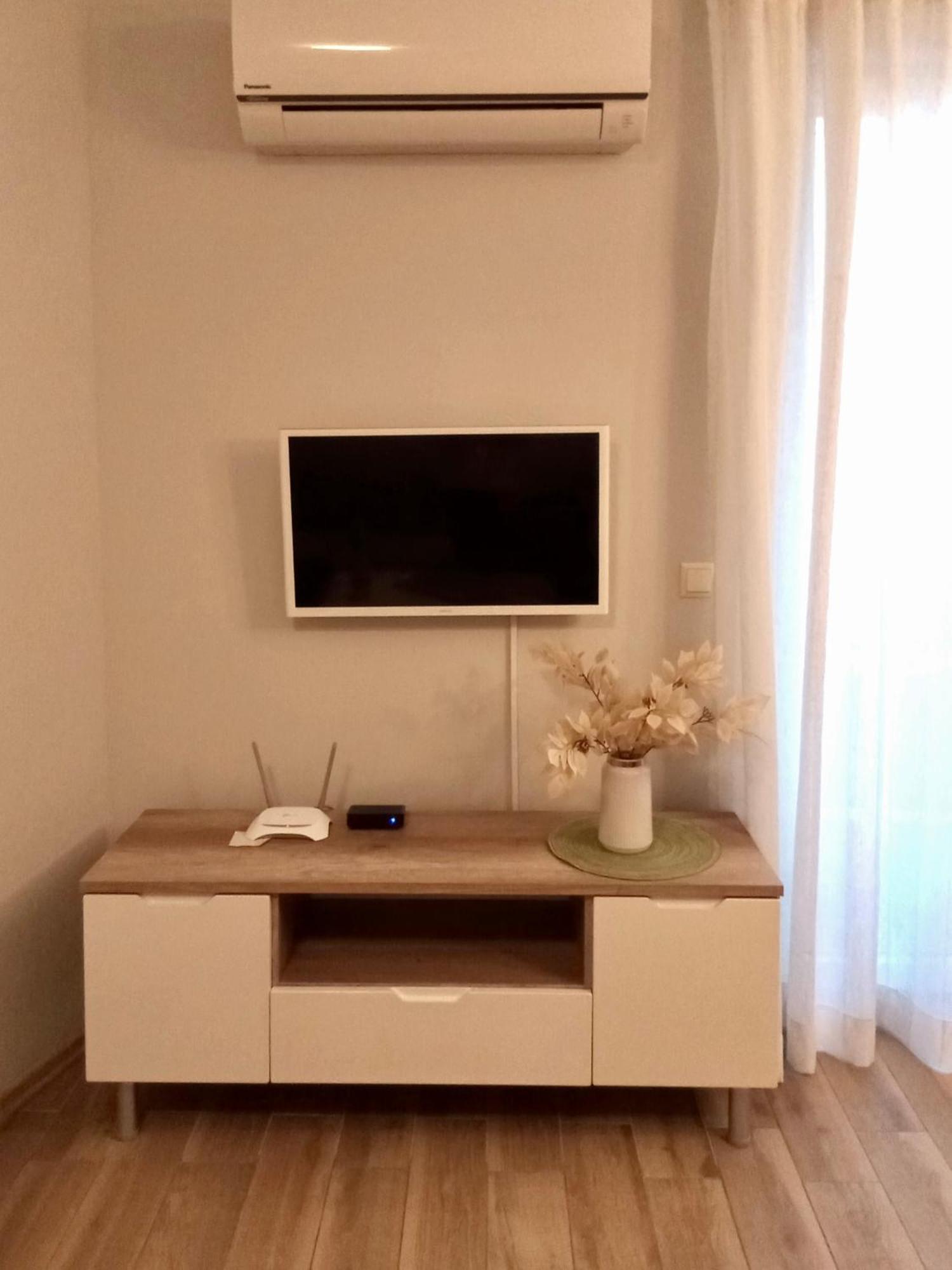 Apartment Morskoi Gnom Burgas Esterno foto